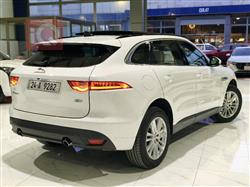 جاكوار إف-بيس